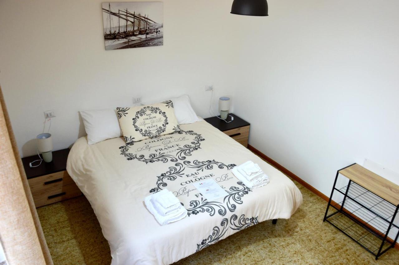 Mille Soli Bed And Breakfast Buggerru Exteriör bild